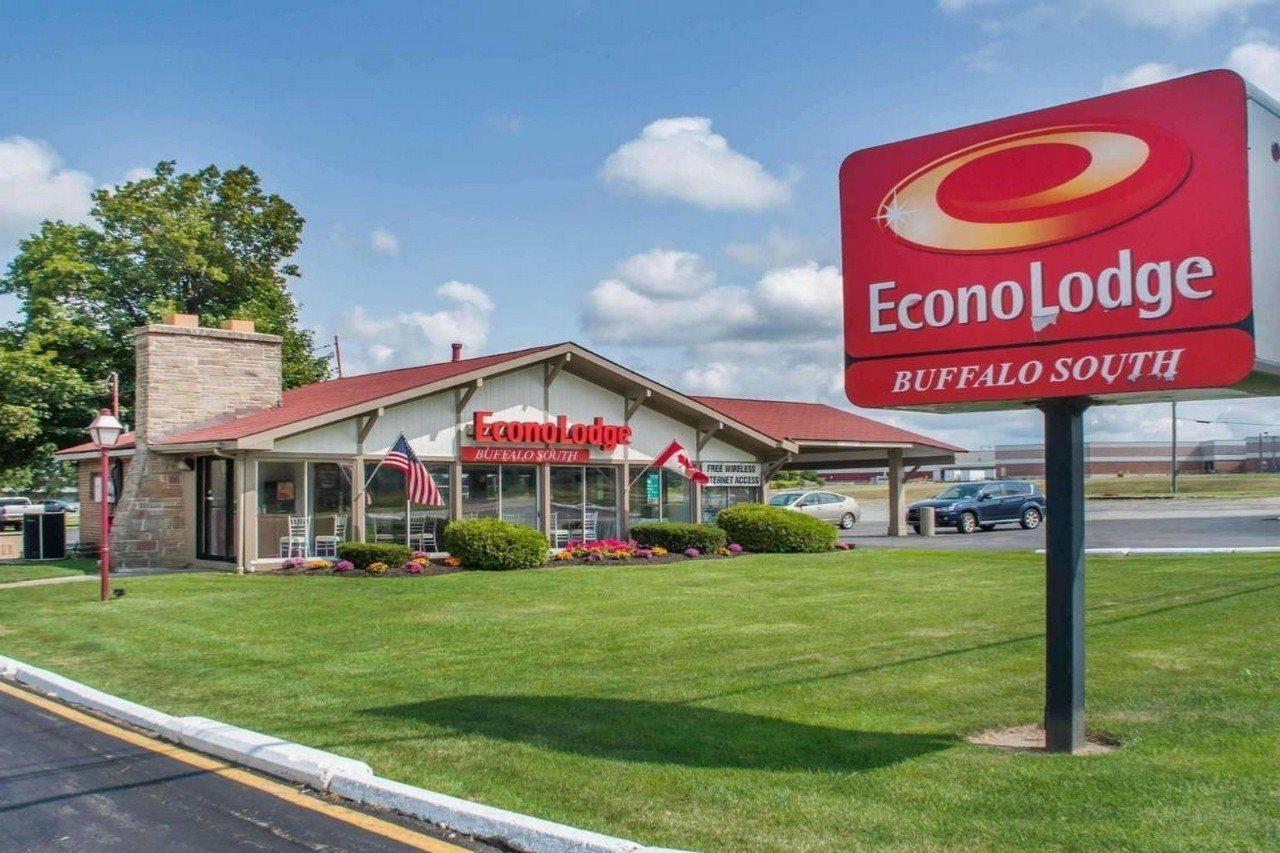 Econo Lodge Buffalo South Blasdell Exteriör bild