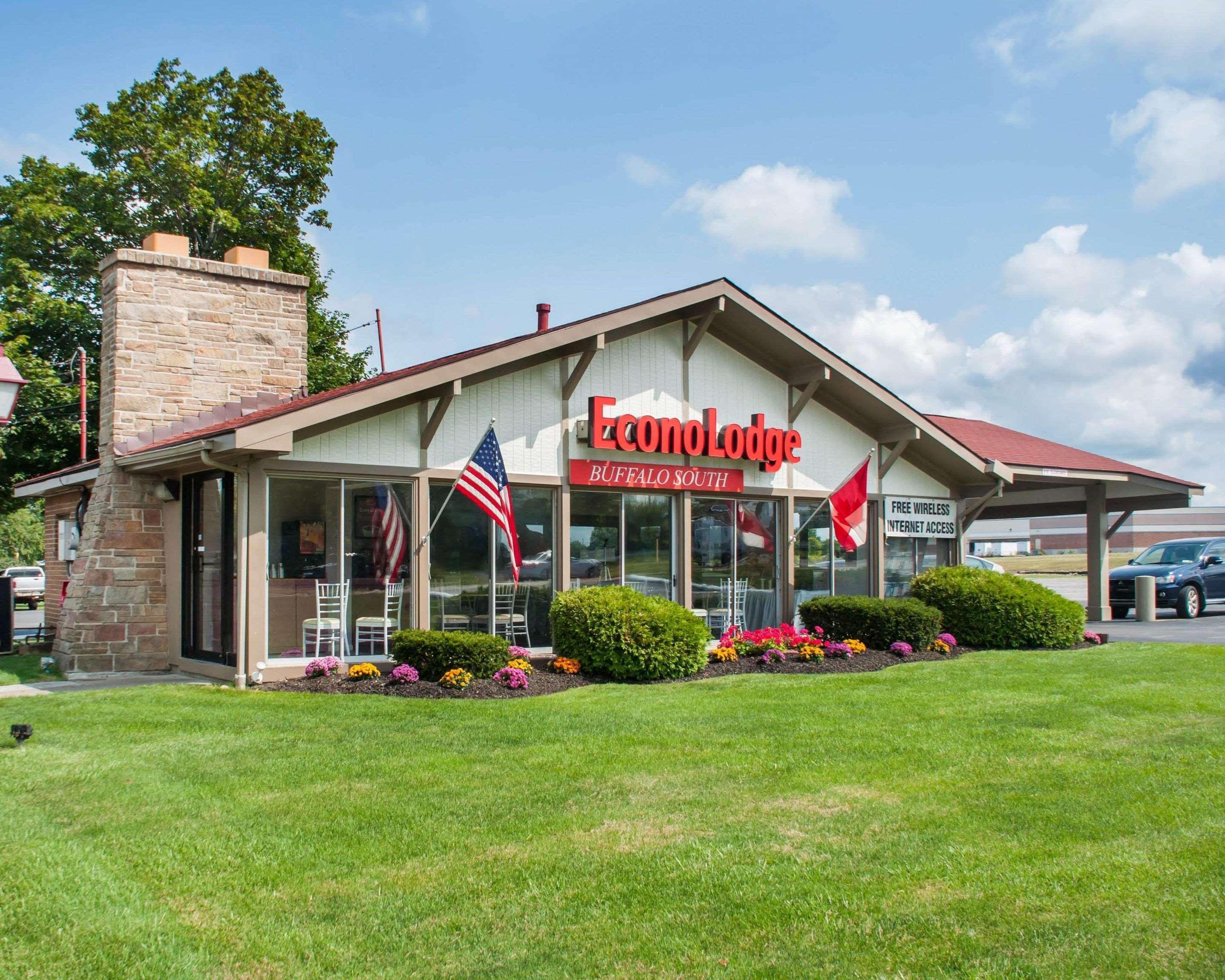 Econo Lodge Buffalo South Blasdell Exteriör bild