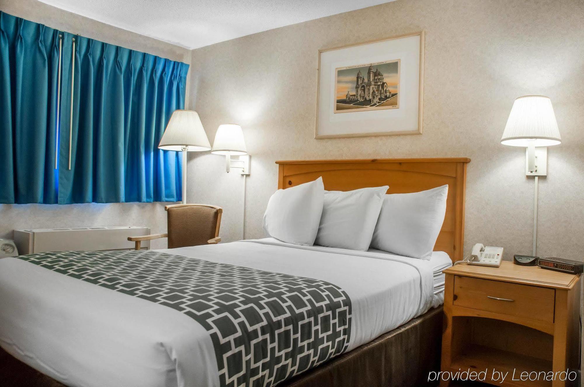 Econo Lodge Buffalo South Blasdell Exteriör bild