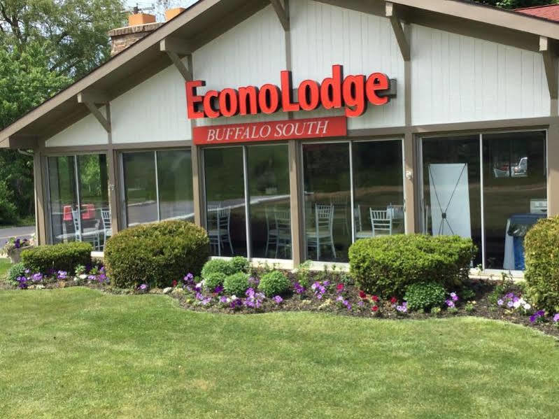 Econo Lodge Buffalo South Blasdell Exteriör bild