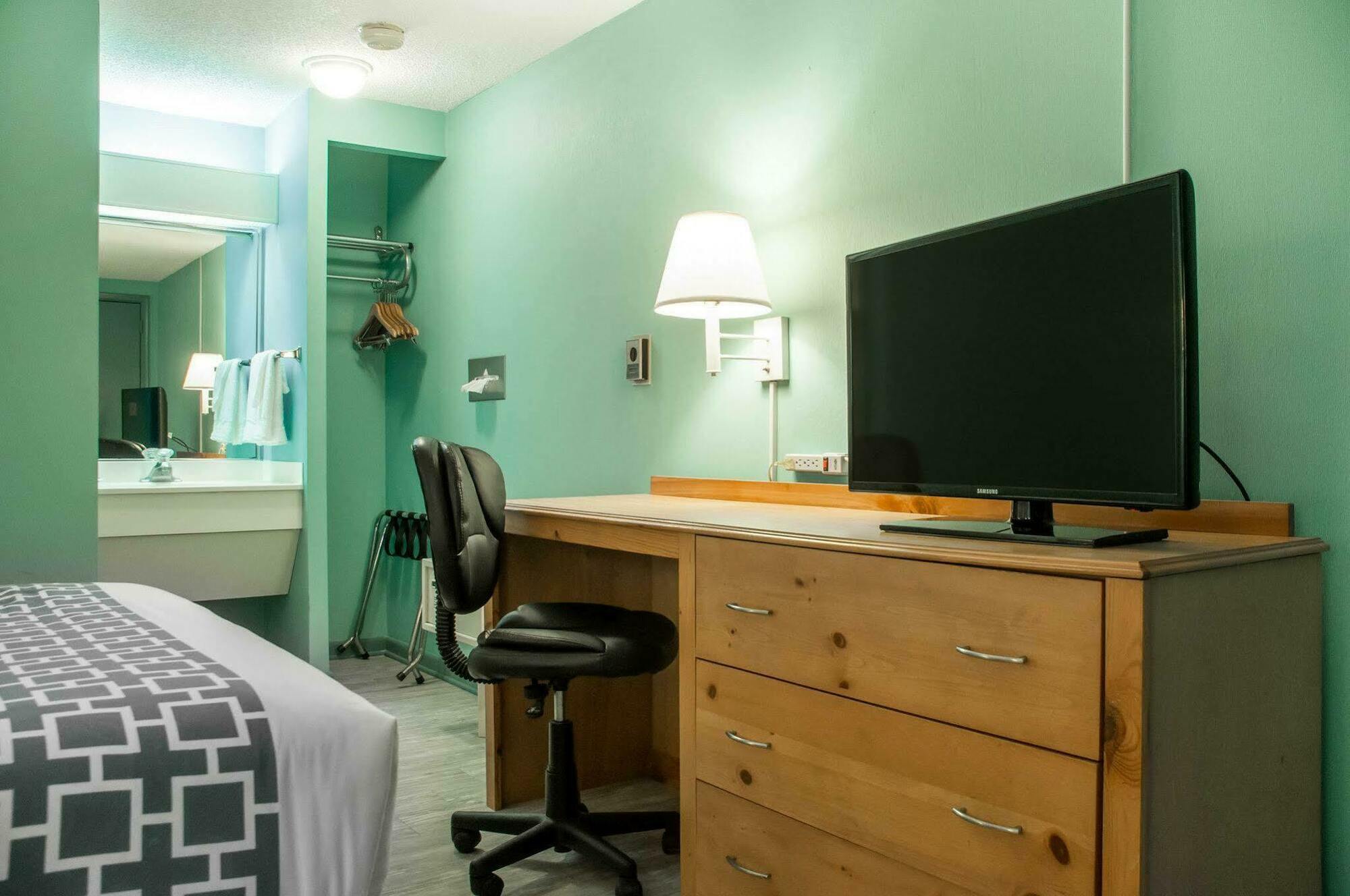 Econo Lodge Buffalo South Blasdell Exteriör bild