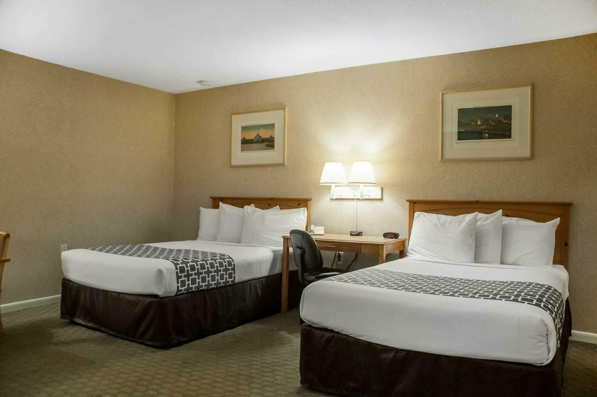 Econo Lodge Buffalo South Blasdell Exteriör bild